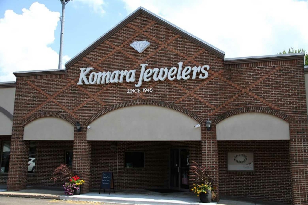 Komara Jewelers storefront in Canfield, Ohio.